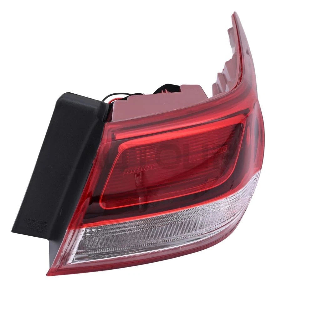 Right Rear Outer Tail Light Halogen for Kia Optima (2016–2020)