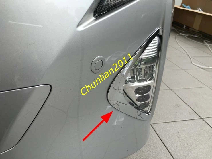 Front Fog Light Cover Trim for 2016-2018 Toyota Prius XW50 (2016-2018)