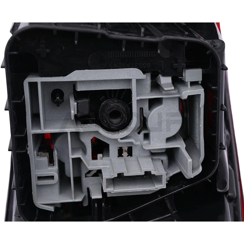 Left Outer Tail Light Assembly w/ LED Fog Light for VW Jetta (2015–2018)
