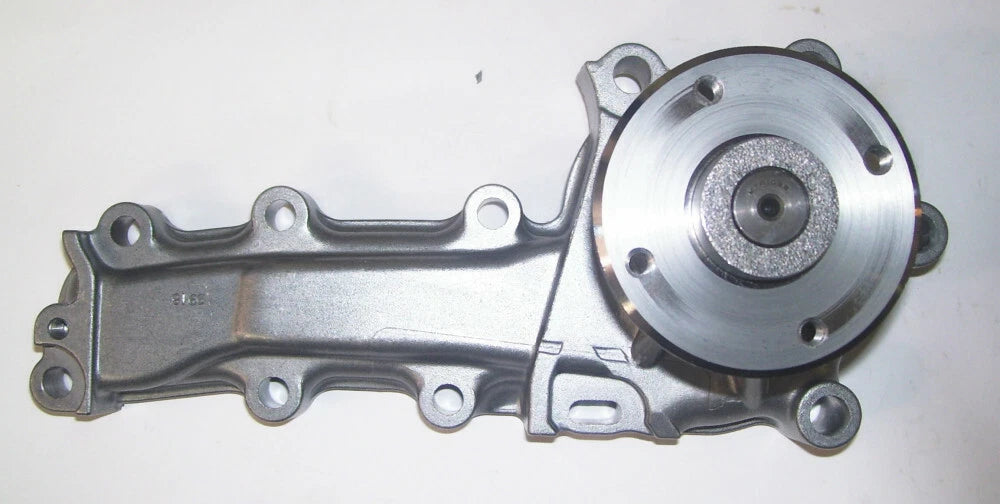 Water Pump / 2.0L / Water Pump for Nissan Skyline R31 R32 (1984–1993)