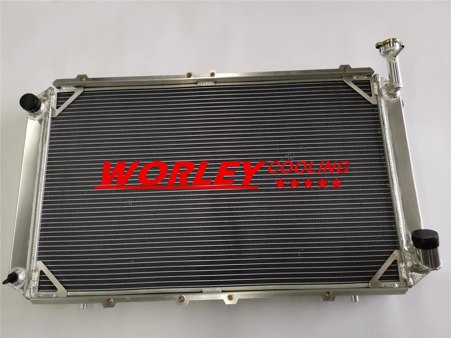 3 Row Aluminum Racing Radiator for Nissan GQ Patrol Y60 (1997-1999)