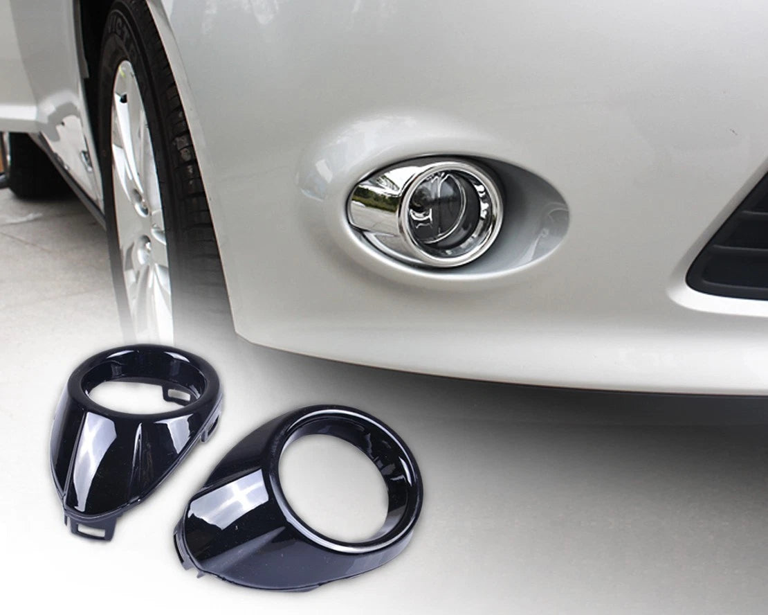 2 x Front Fog Light Lamps for Ford Focus (2012)