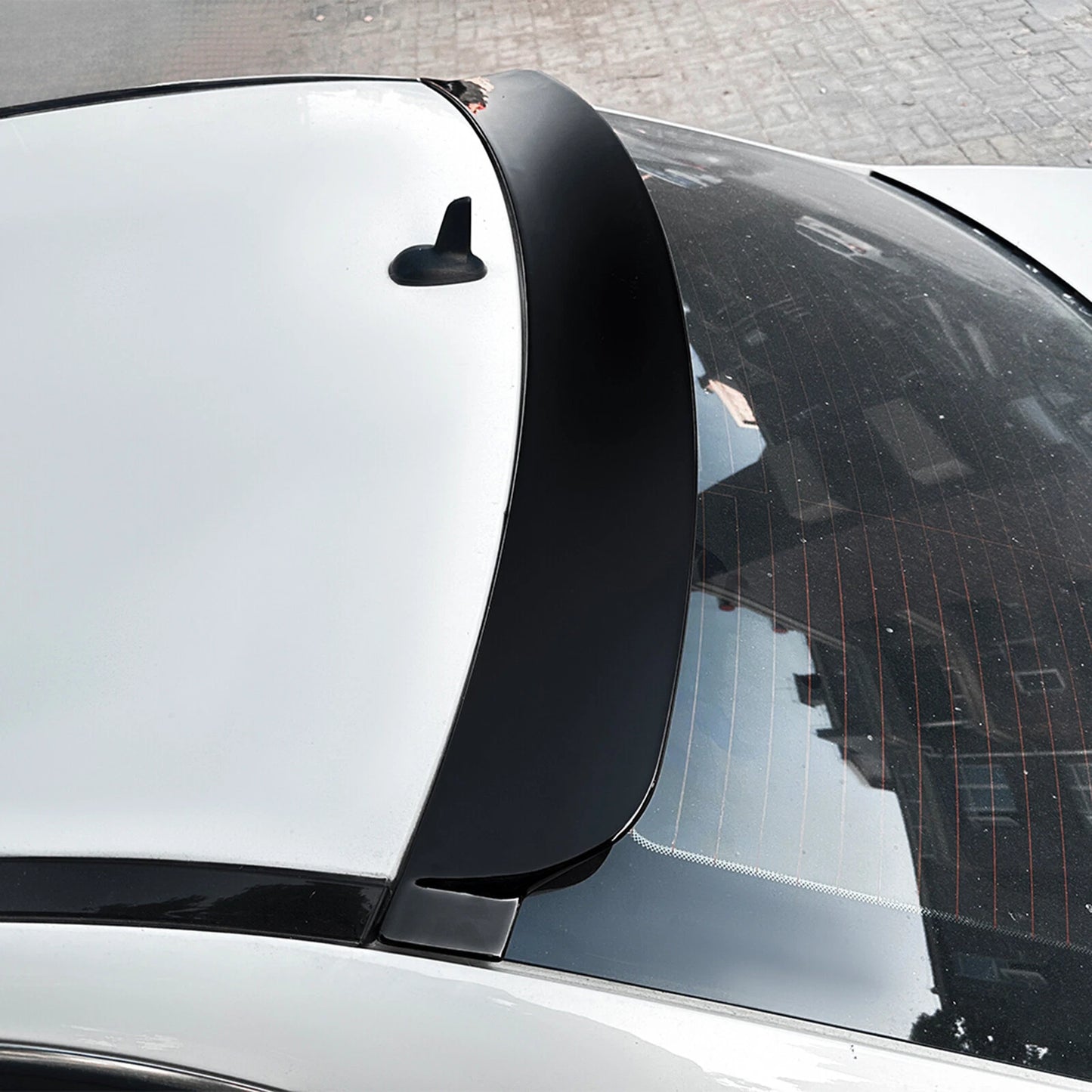 Rear Boot Spoiler Lip for Benz W204 C180 C200 (2008-2014)