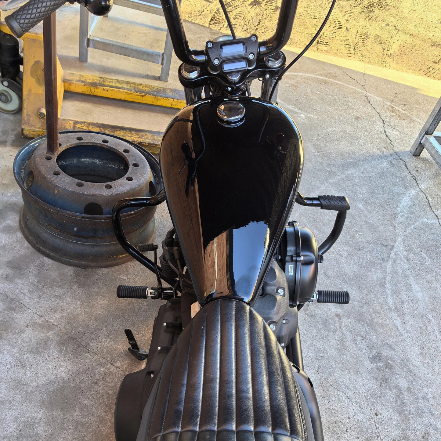 Fuel Tank for Harley Softail Fat Boy Breakout (2014-2023) 14L Silver