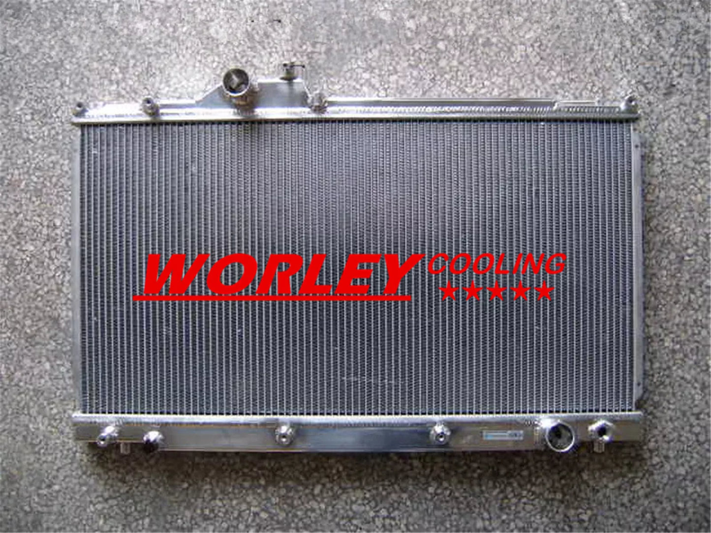 Aluminum Radiator for Lexus IS300/Altezza Gita 2JZ-GE 3.0L (2001-2005)