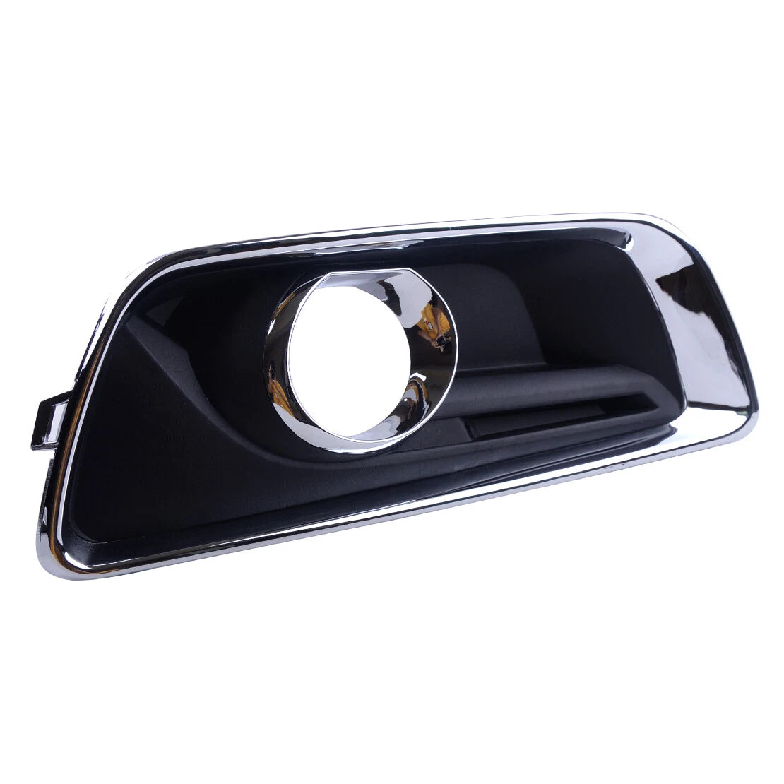 Front Right Fog Lamp Cover Trim for Chevy Malibu (2012-2014)