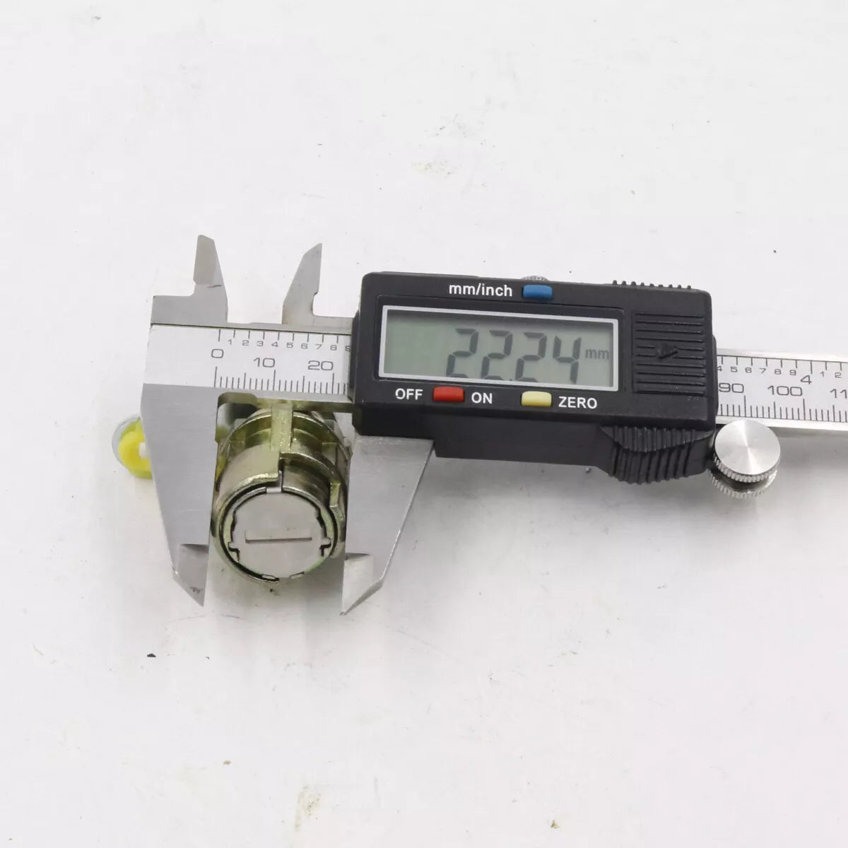 Ignition Switch Barrel Door BootLock for Toyota Hiace 1989-2005