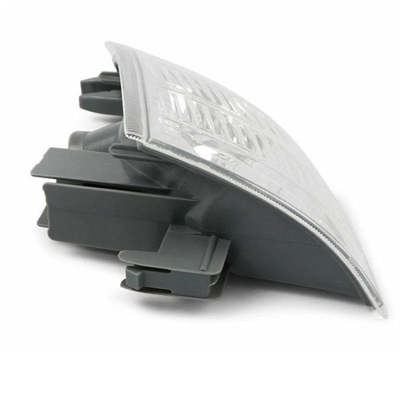 Clear Front Corner Light Parking Signal Lamp for Nissan X-trail (2001–2007)
