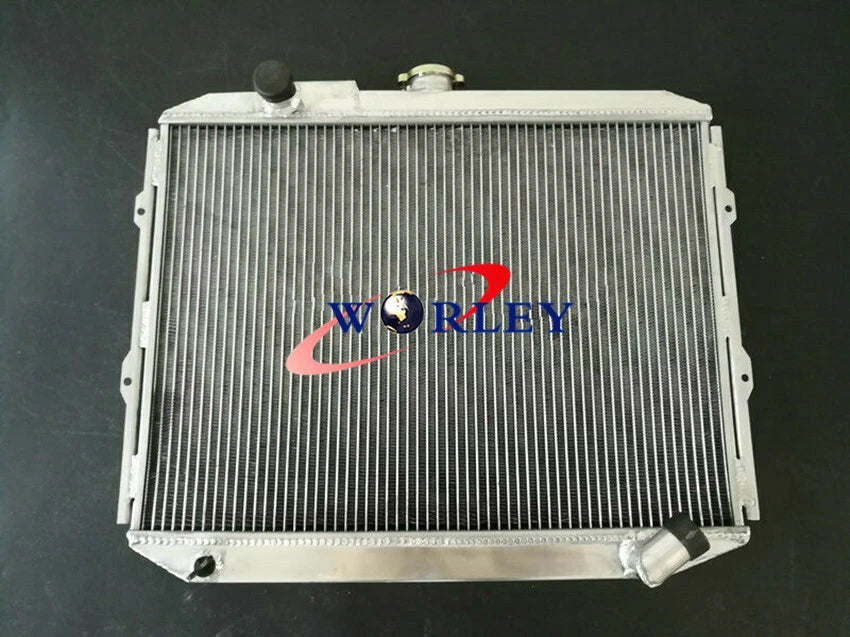 Alloy Radiator & Fan for Mitsubishi Pajero/Mentero (2004-2009)