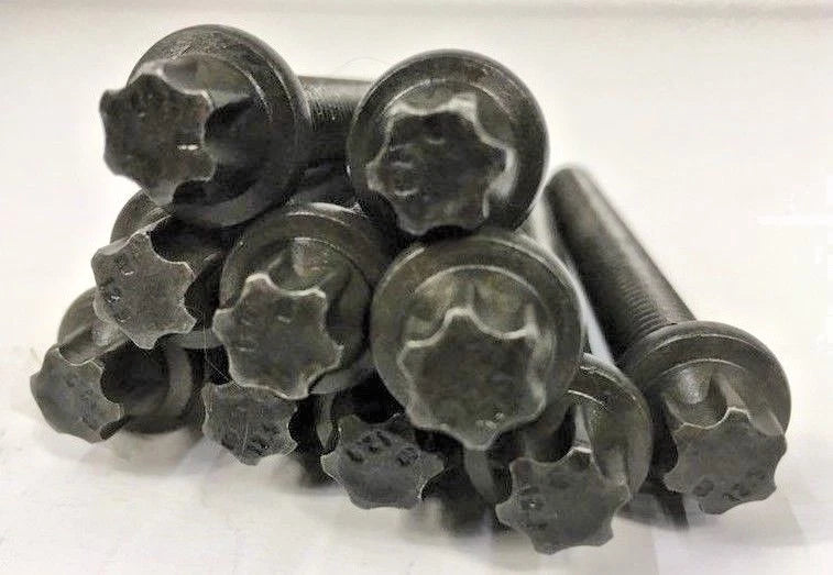 Head bolts for BMW 316/318/518 316i/318i/518i 8V/16V