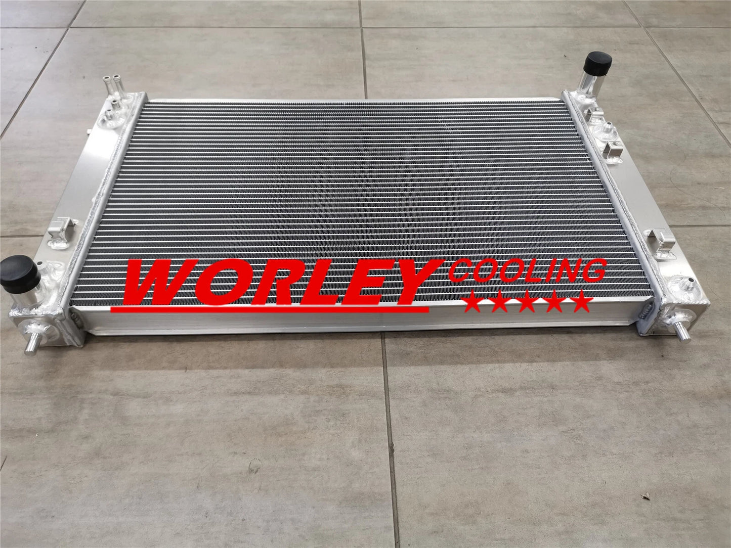 44mm Aluminum Radiator for Holden VT VX HSV Commodore V8 GEN3 LS1 (1997-2002)