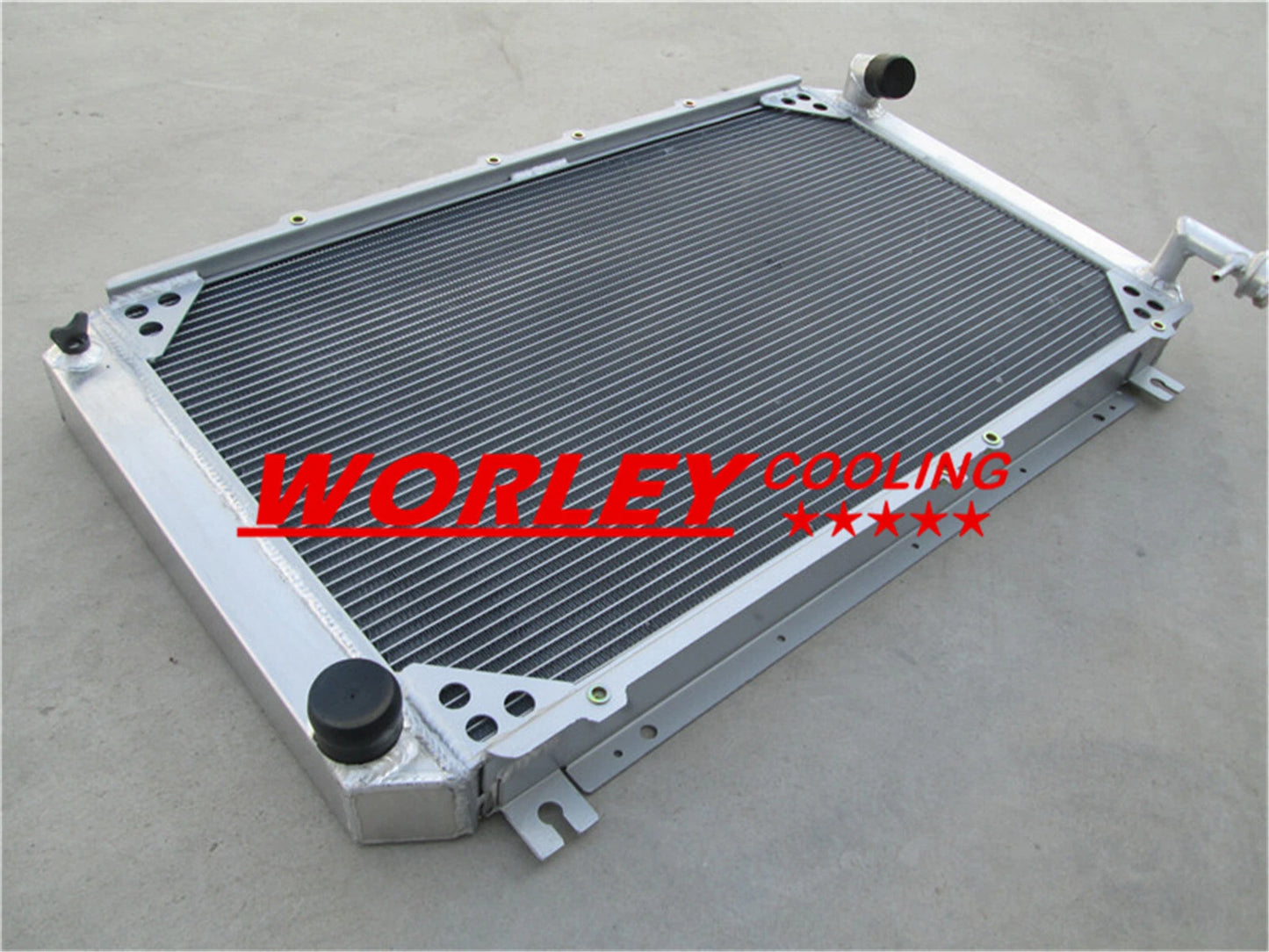 3 Row Aluminum Radiator for Nissan Patrol Y60 GQ (1988-1997)