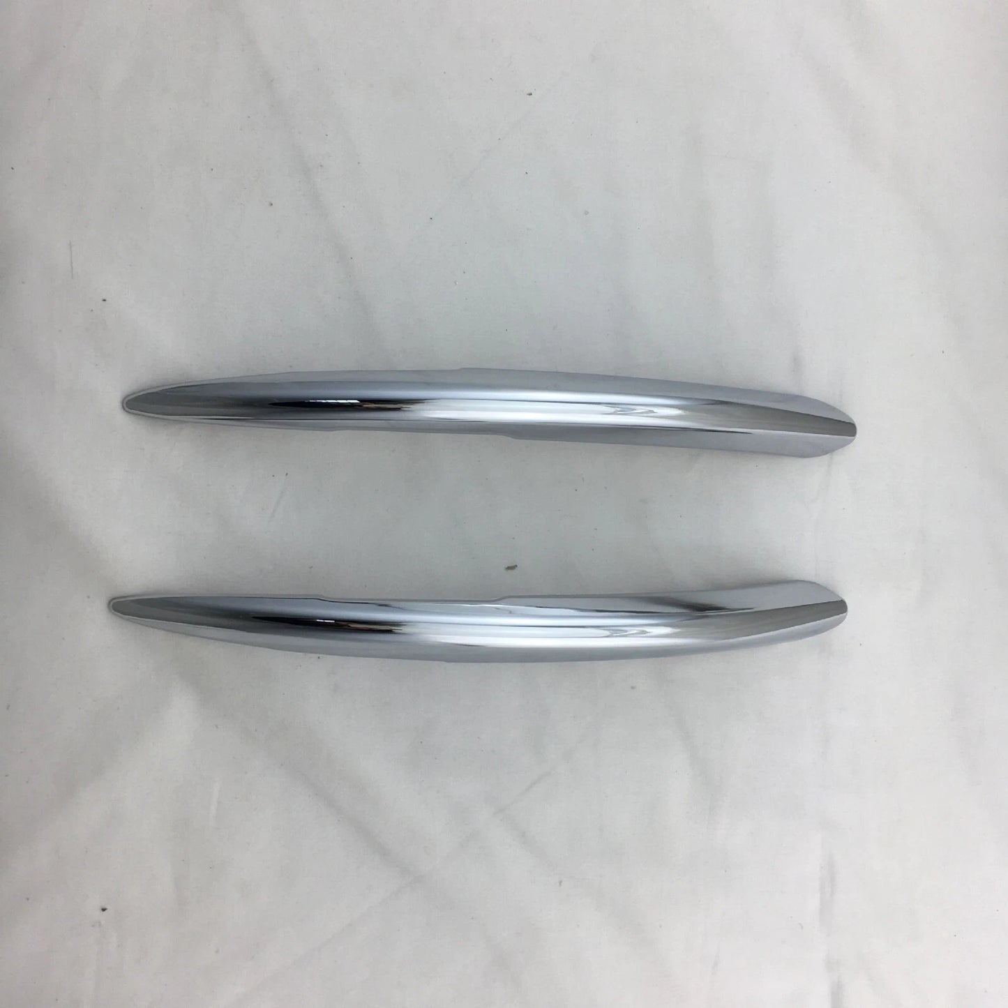 Chrome Front Fog Light Stripe Lid Cover Trim for 2016 Honda Civic Sedan (2016)