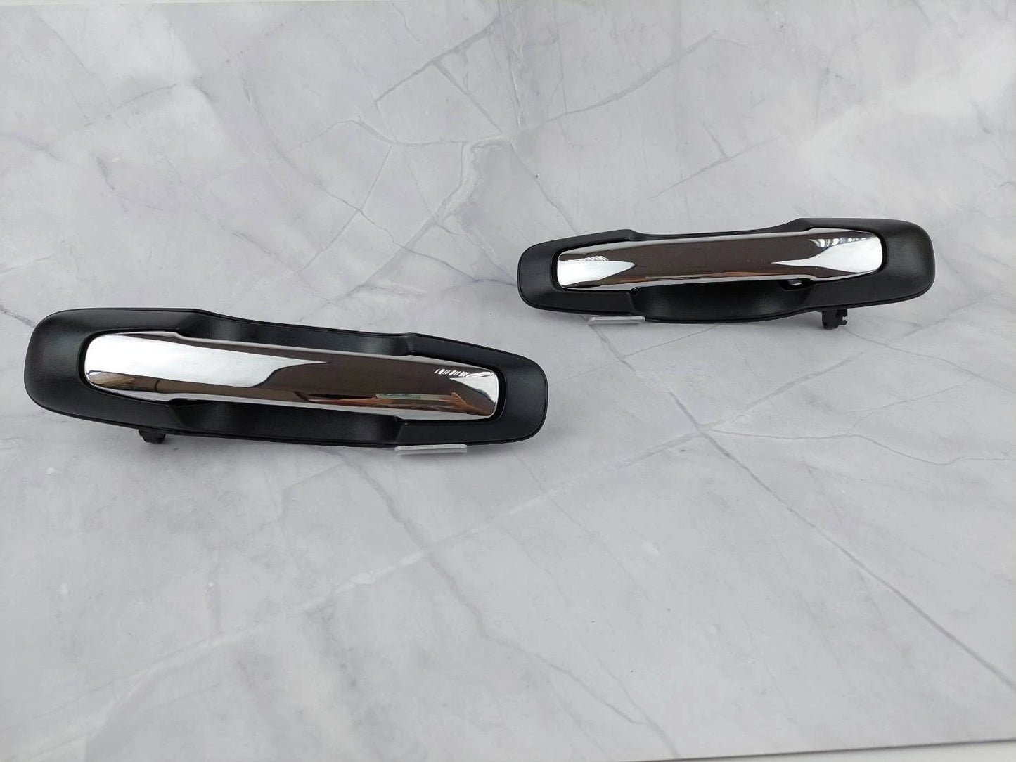 Front Door Handle Chrome for Chevy Tracker, Suzuki Grand Vitara (1999-2003)