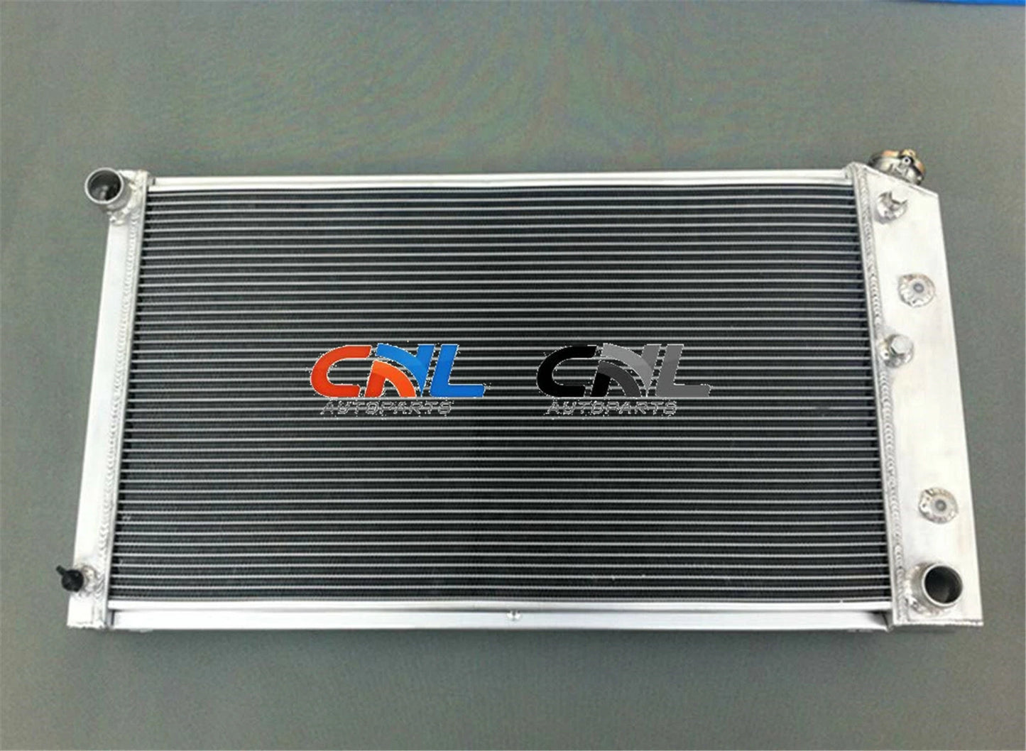 28" Aluminum Radiator for GM/Chevy (1967-1980)