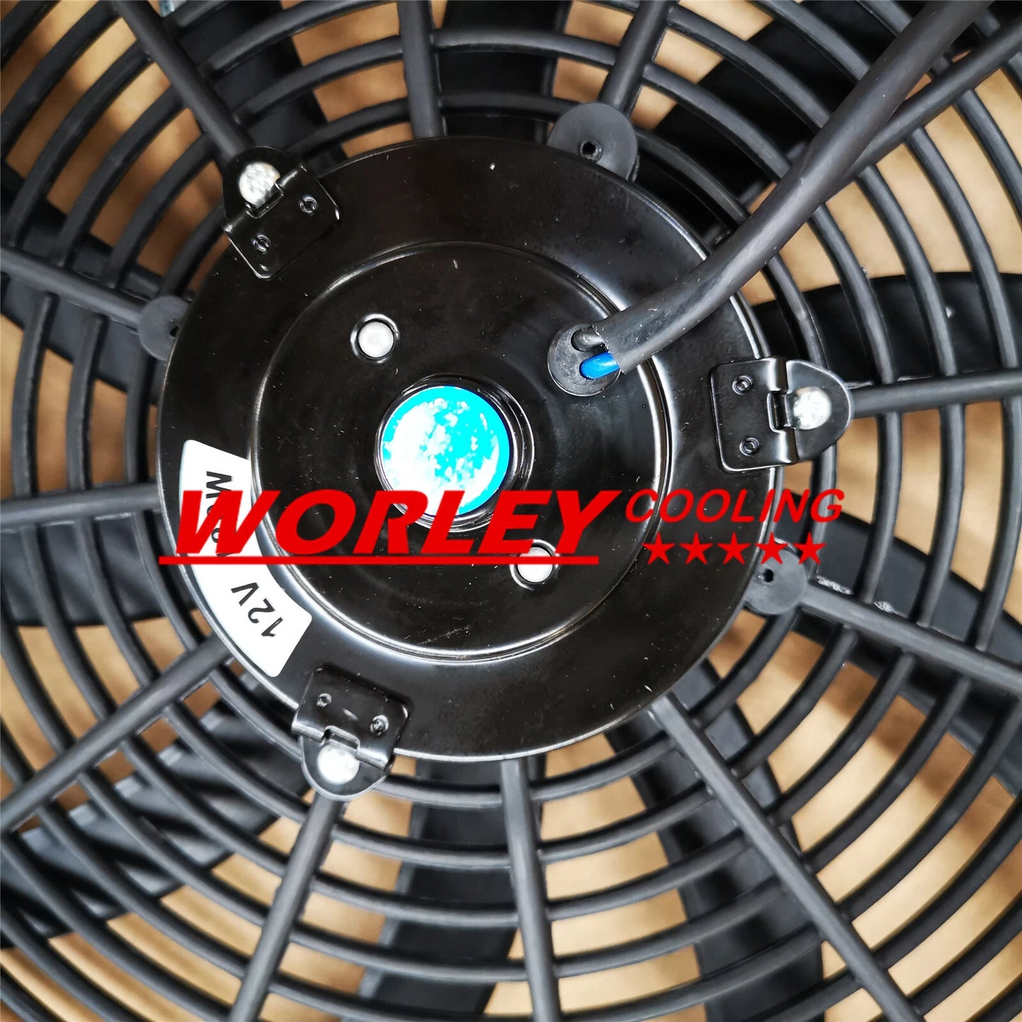 Aluminum Radiator & Shroud & Fan for LandCruiser 75 Series HZJ75 (1990-2007)