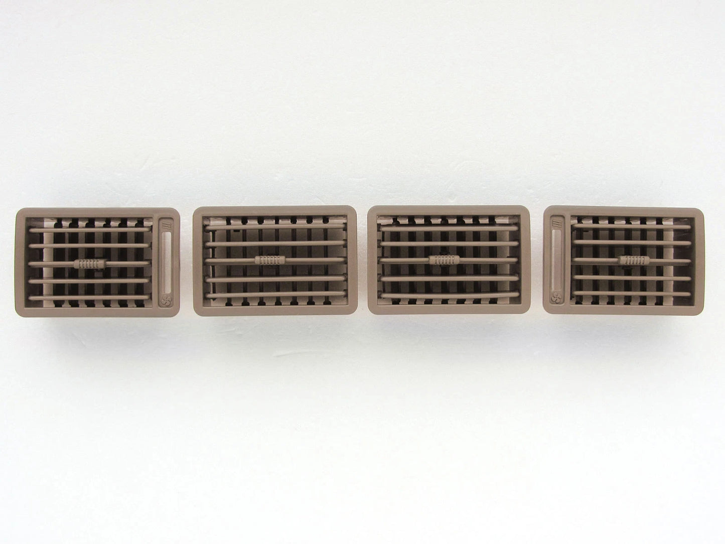 Air Vent Set for Isuzu TF TFR Holden Rodeo Pickup - Brown (1988-1996)