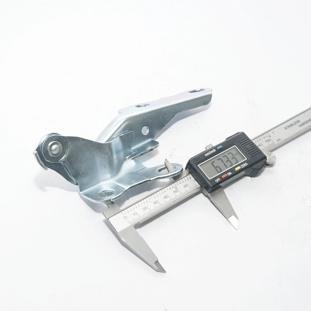 Bonnet Hinge for Toyota Hilux Double Cab 2004-2015