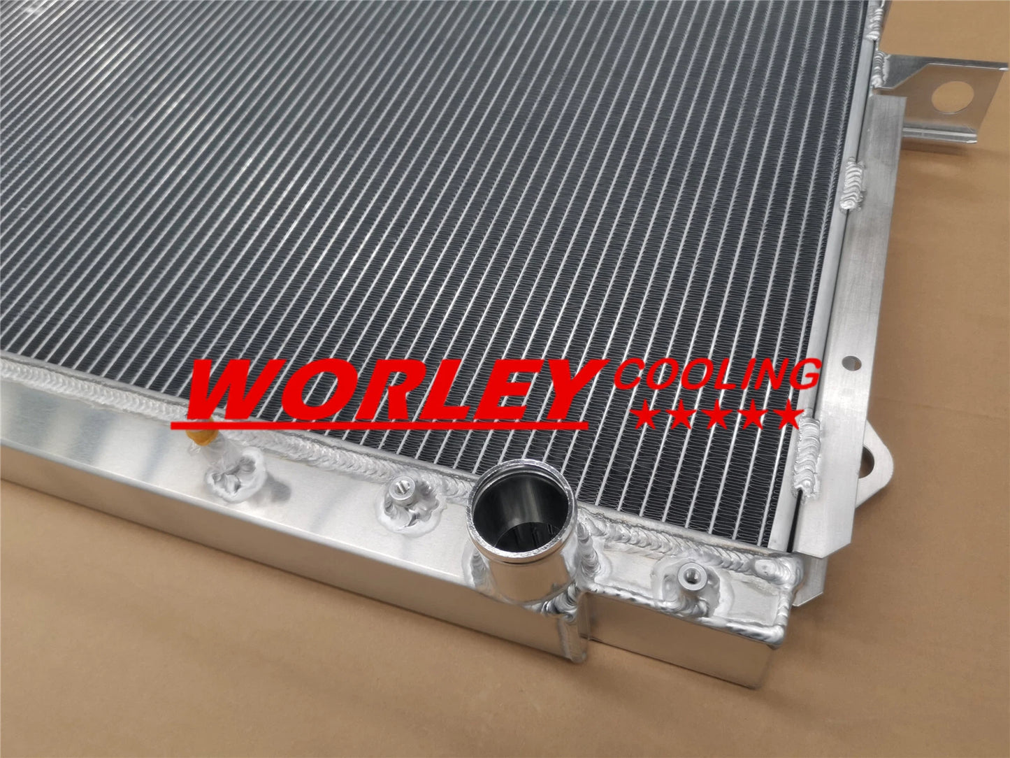Aluminum Radiator for Toyota Landcruiser FZJ80 4.5L Petrol (1990-1997)