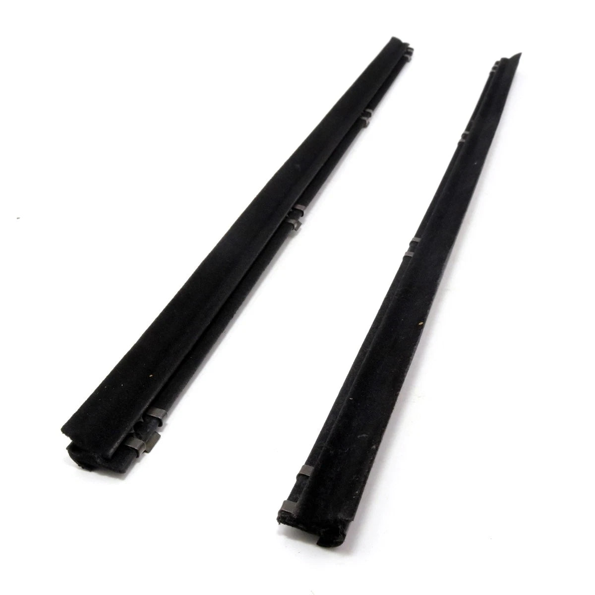 RR Door Glass Inner Weatherstrip for Toyota Land Cruiser 1990-2006