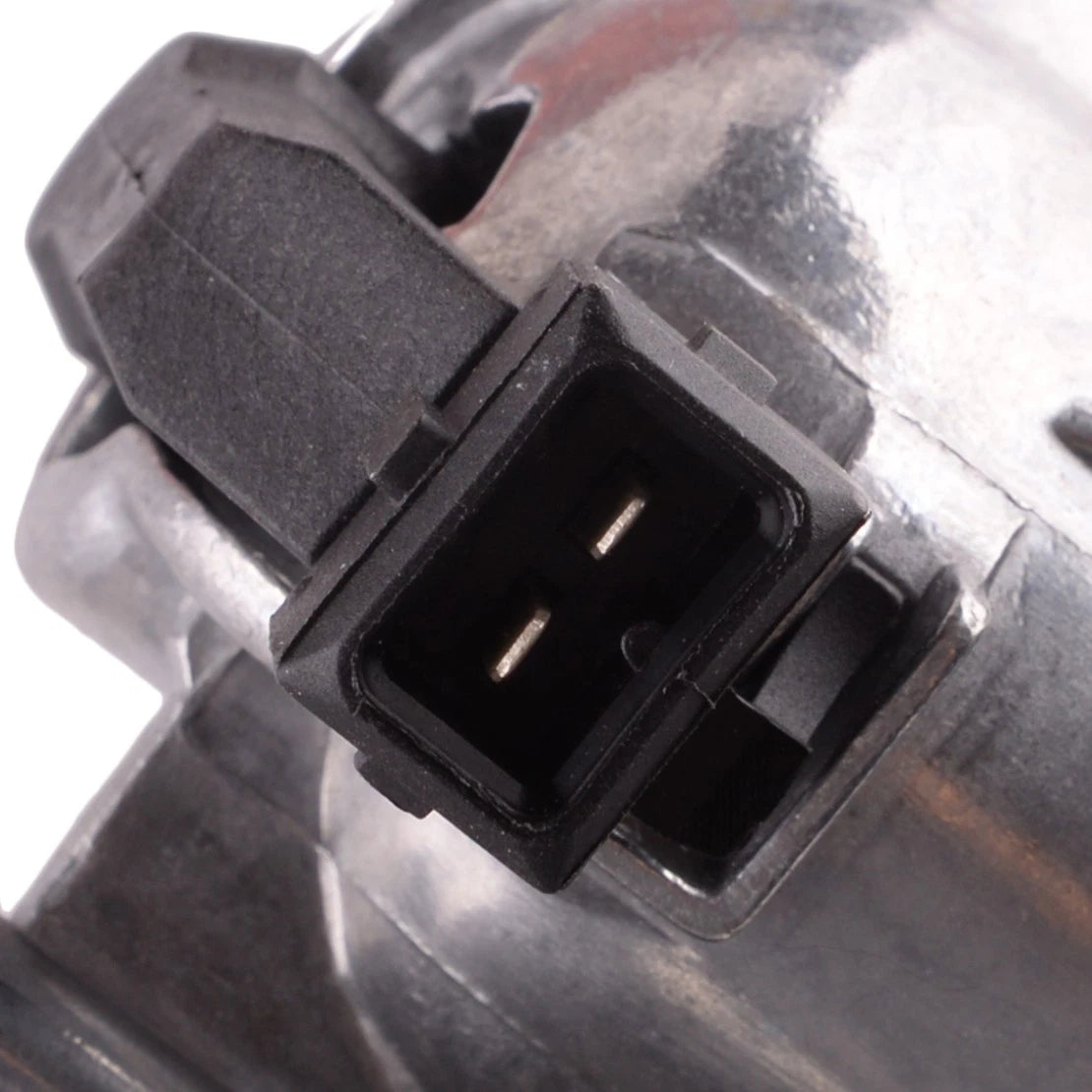 Aluminum Thermostat Housing for BMW X3 X5 Z3 Z4 528i 328i 323i 328Ci (2000-2010)