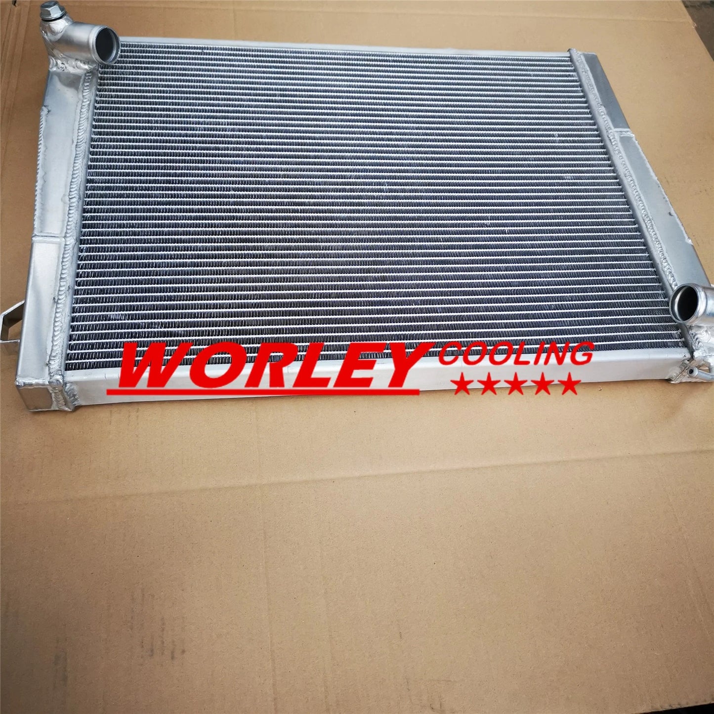3 Row Aluminum Radiator for BMW 2500-2800 M30 (1968-1976)
