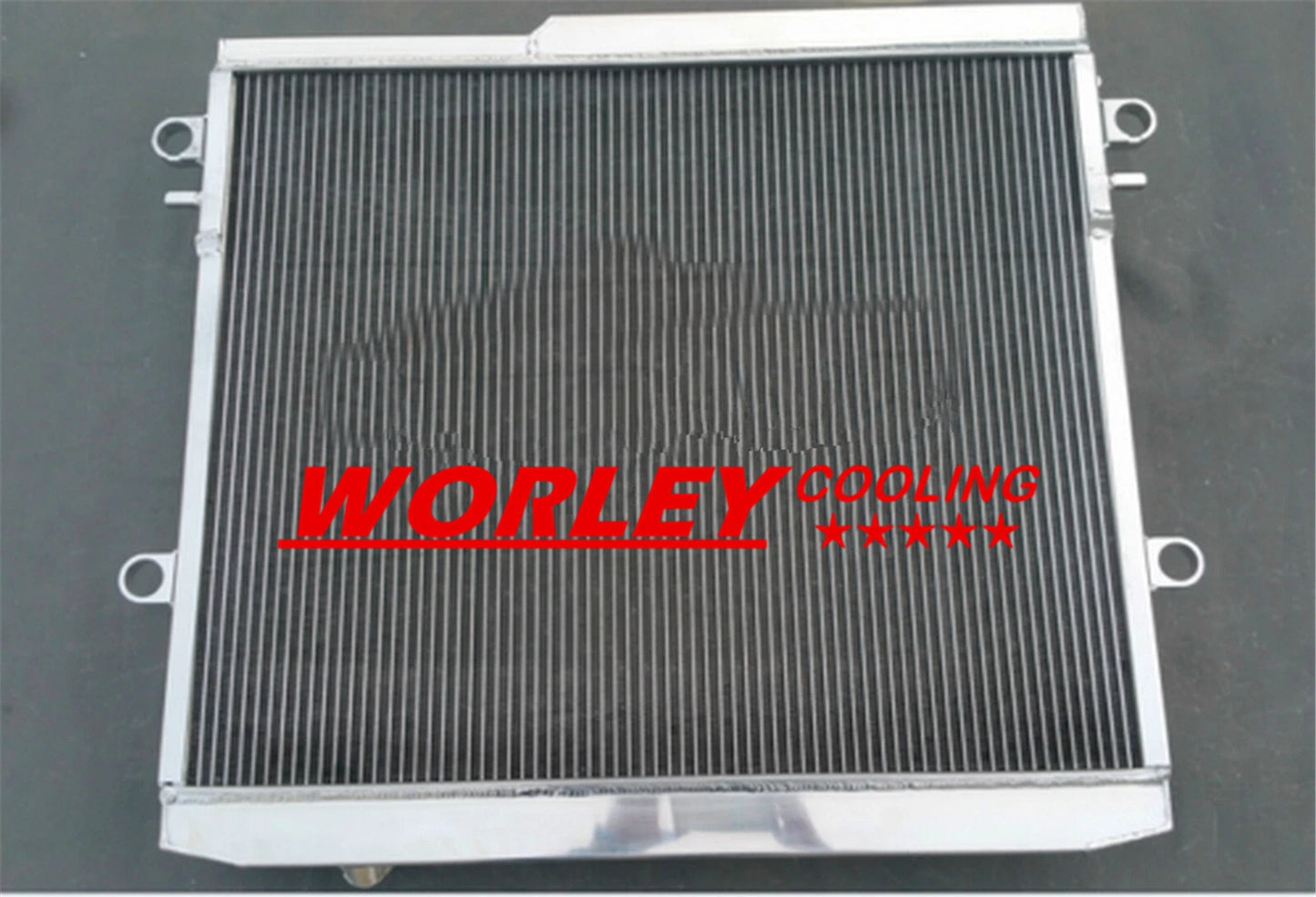 Aluminum Radiator for Land Cruiser VJD200R 4.5TD V8 Diesel (2007-2015)