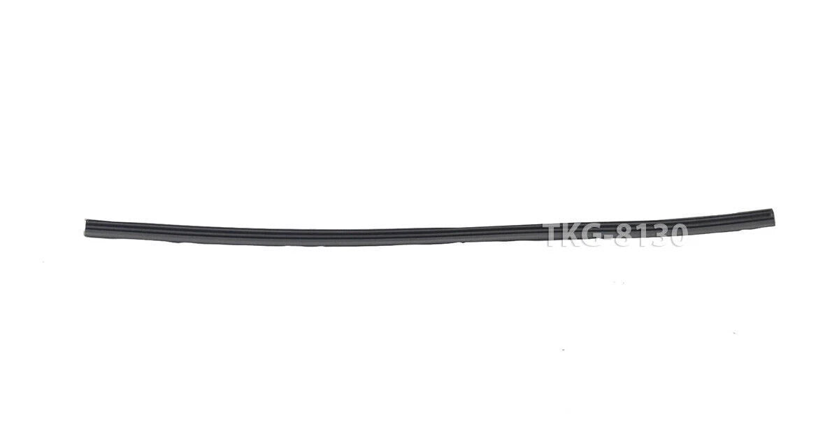 Right Windshield Wiper Blade for Mitsubishi L200 Triton (2015-2022)