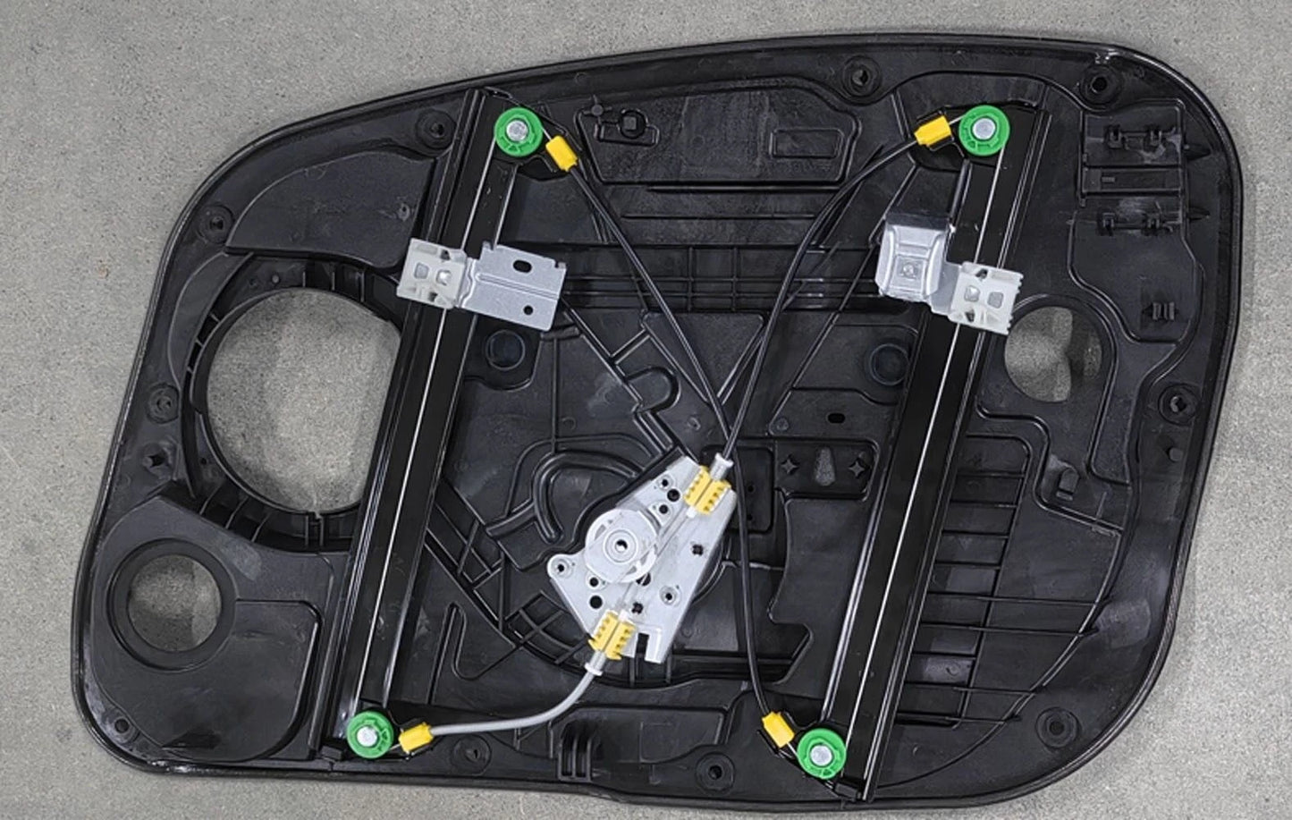 Front Left Window Regulator With Panel for Hyundai i30 (2012–2017)