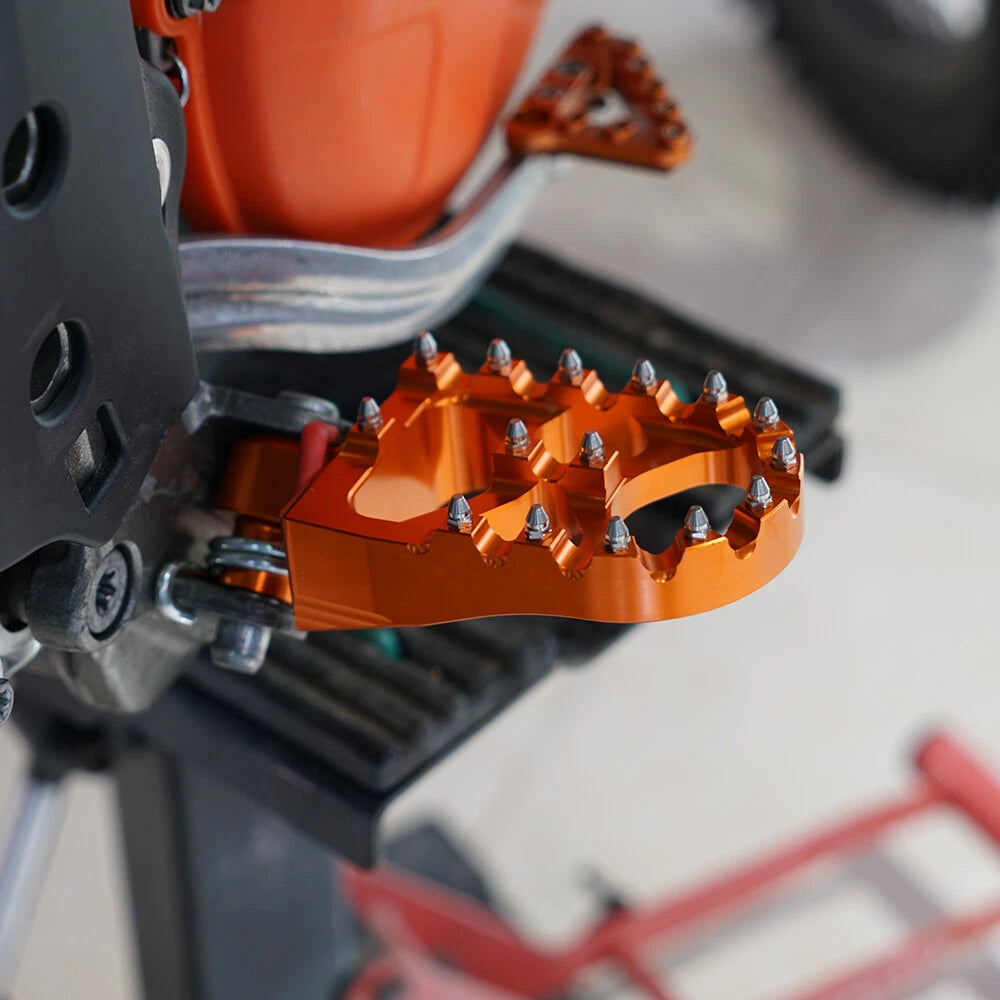 Footpeg Pins + Wide Foot Pegs for KTM 250 300 XC XCW EXC (2006-2016)