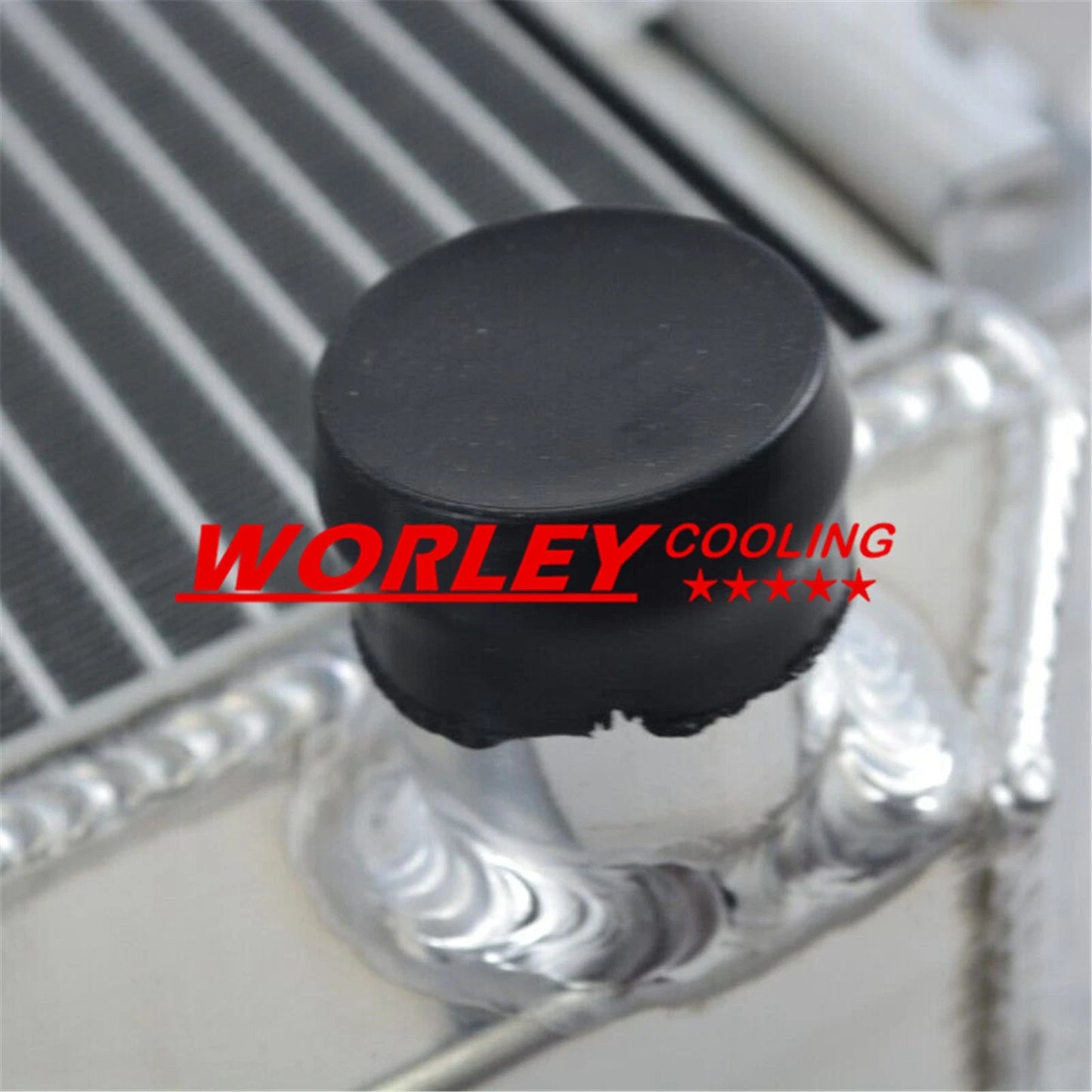 Aluminium Radiator for 1981-1992 Mazda B-Series B2200 B2600/Ford Courier (81-92)