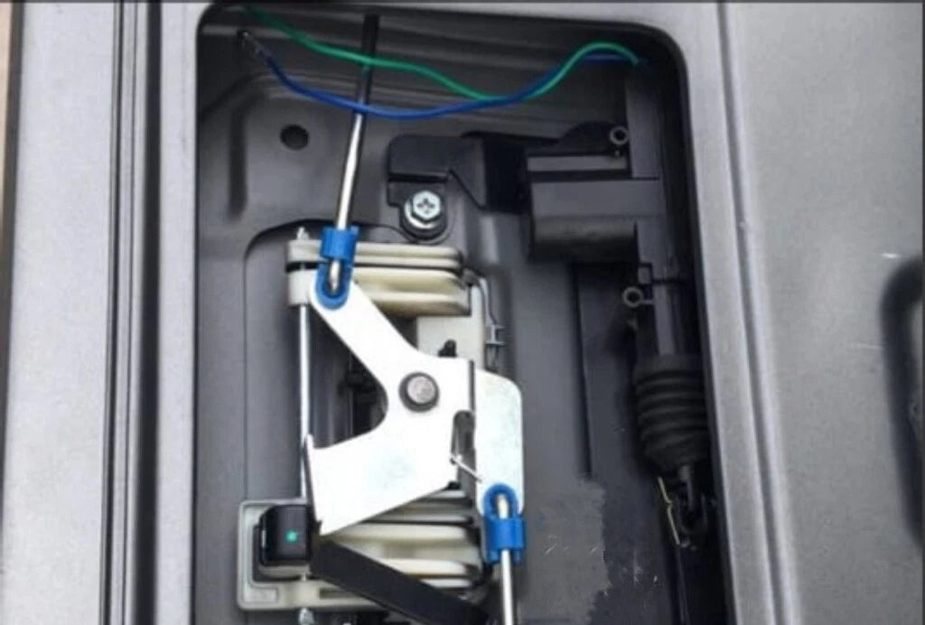 Power Tailgate Security Lock for Isuzu D-Max Dmax (2012-2015)