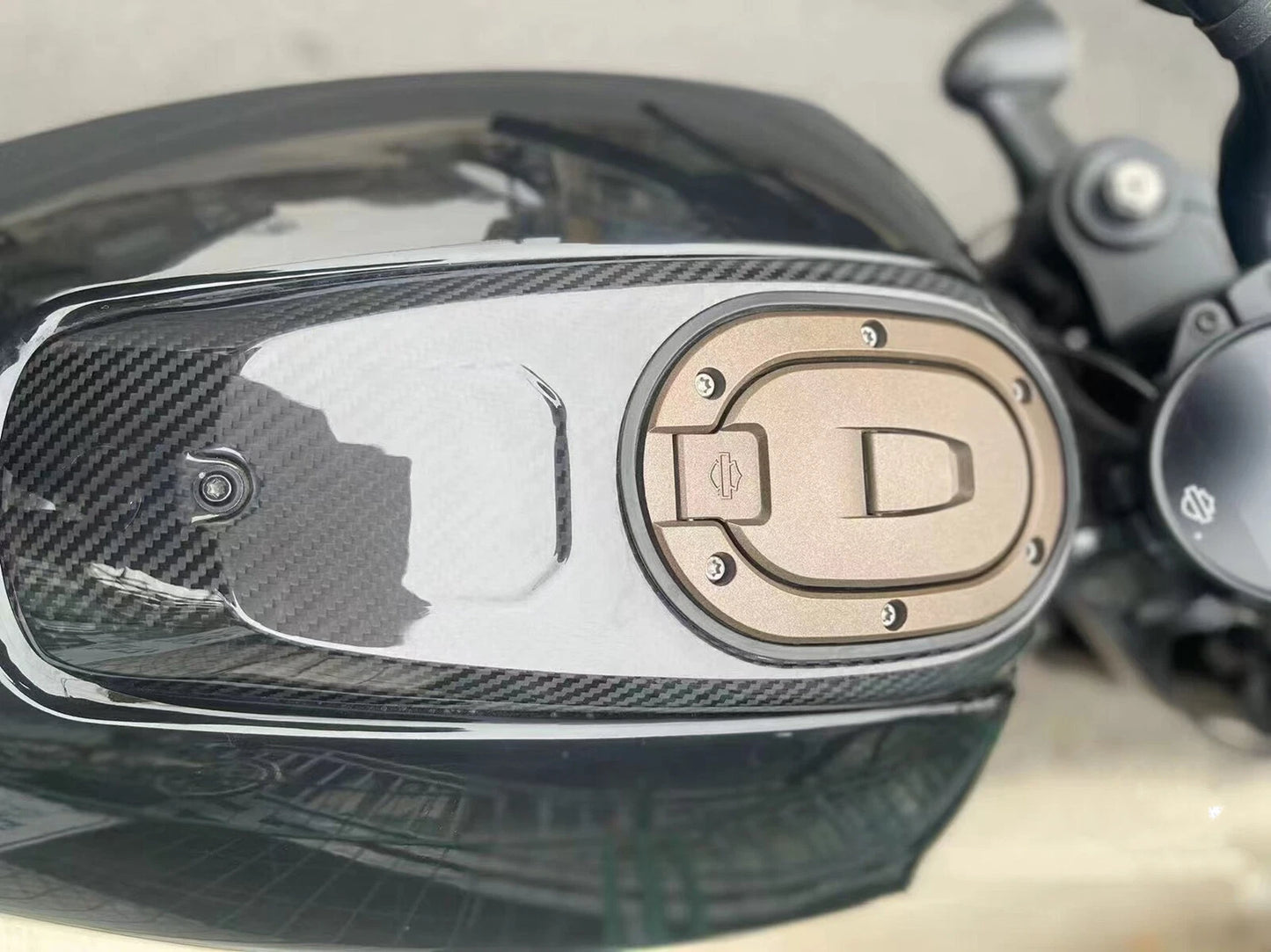 Carbon Fiber Fuel Tank Cover for Harley Sportster S (2021-2023) 1 x