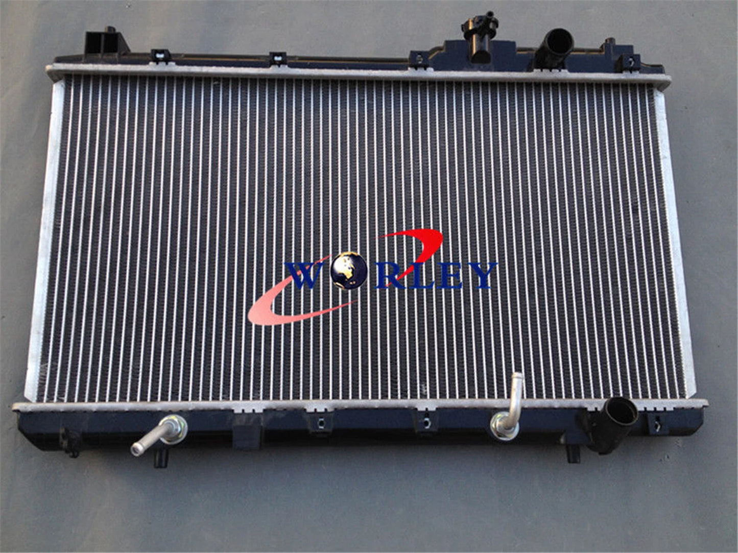 Radiator for Honda CR-V 2.0L L4 (1997-2001)