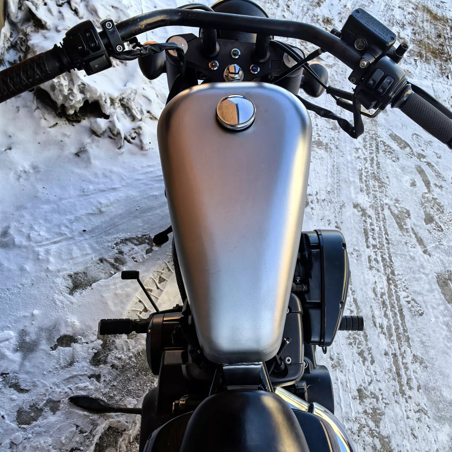 9L Fuel Tank with Cap for Honda VT750 Shadow 750 (2004-2009)