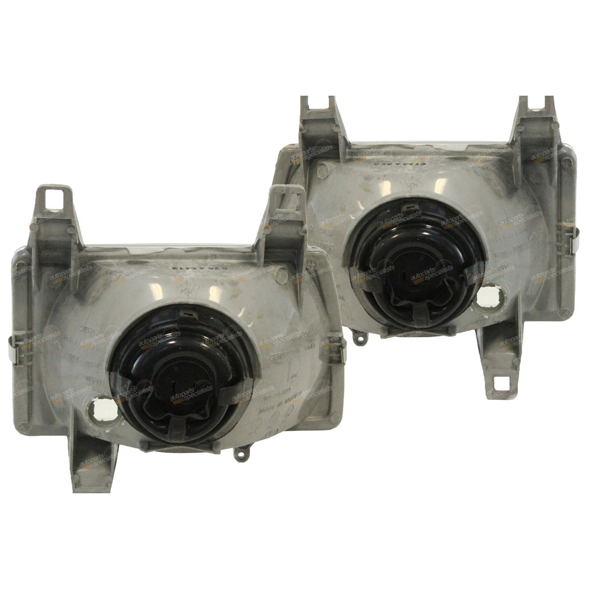 LH+RH HeadLights Pair for Mazda Bravo UF B2500/B2600 Ute (1996-1999)