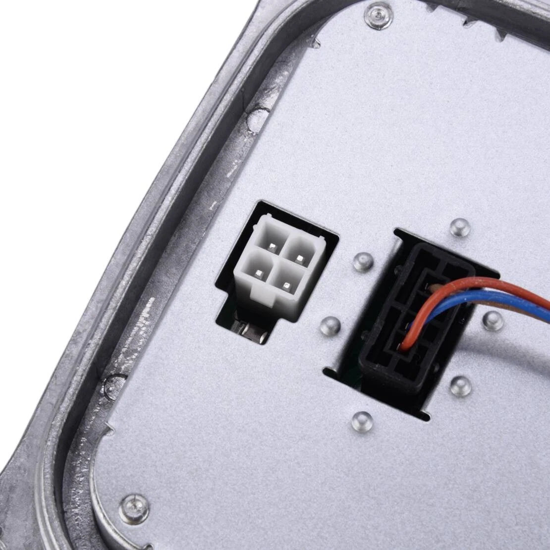 Xenon Headlight Ballast Module with Wiring for Cadillac DTS (2006-2011)