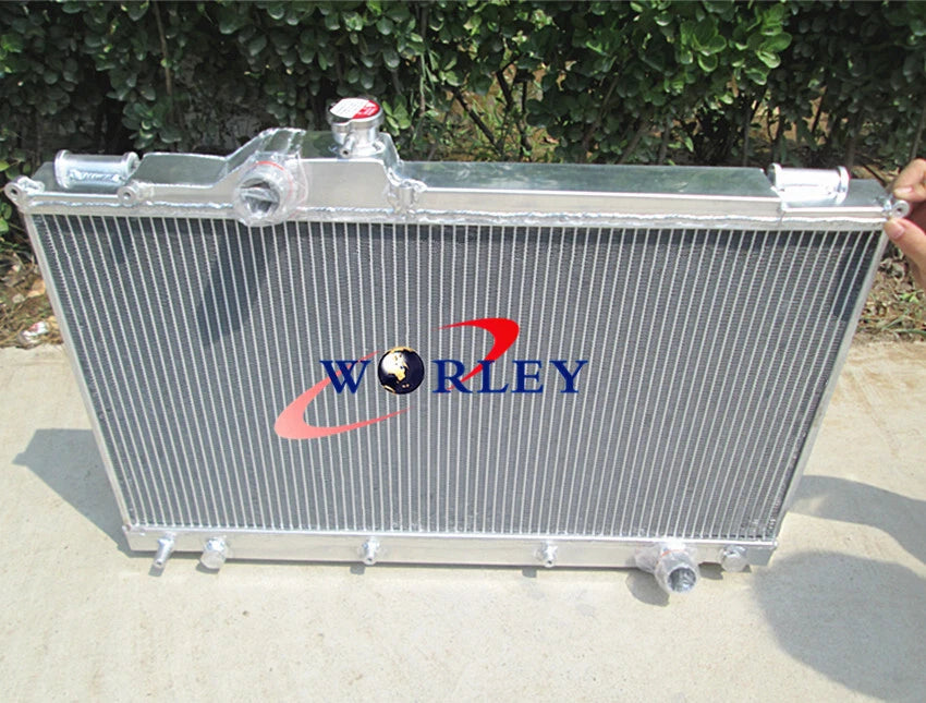 Aluminum Radiator & Fans for LEXUS IS200 IS300 1999-2005
