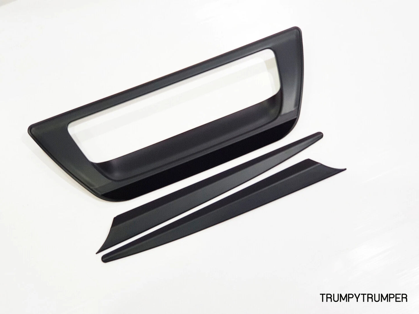 Matte Black Tailgate Handle Cover & Trim for Isuzu D-Max (2020-2021)
