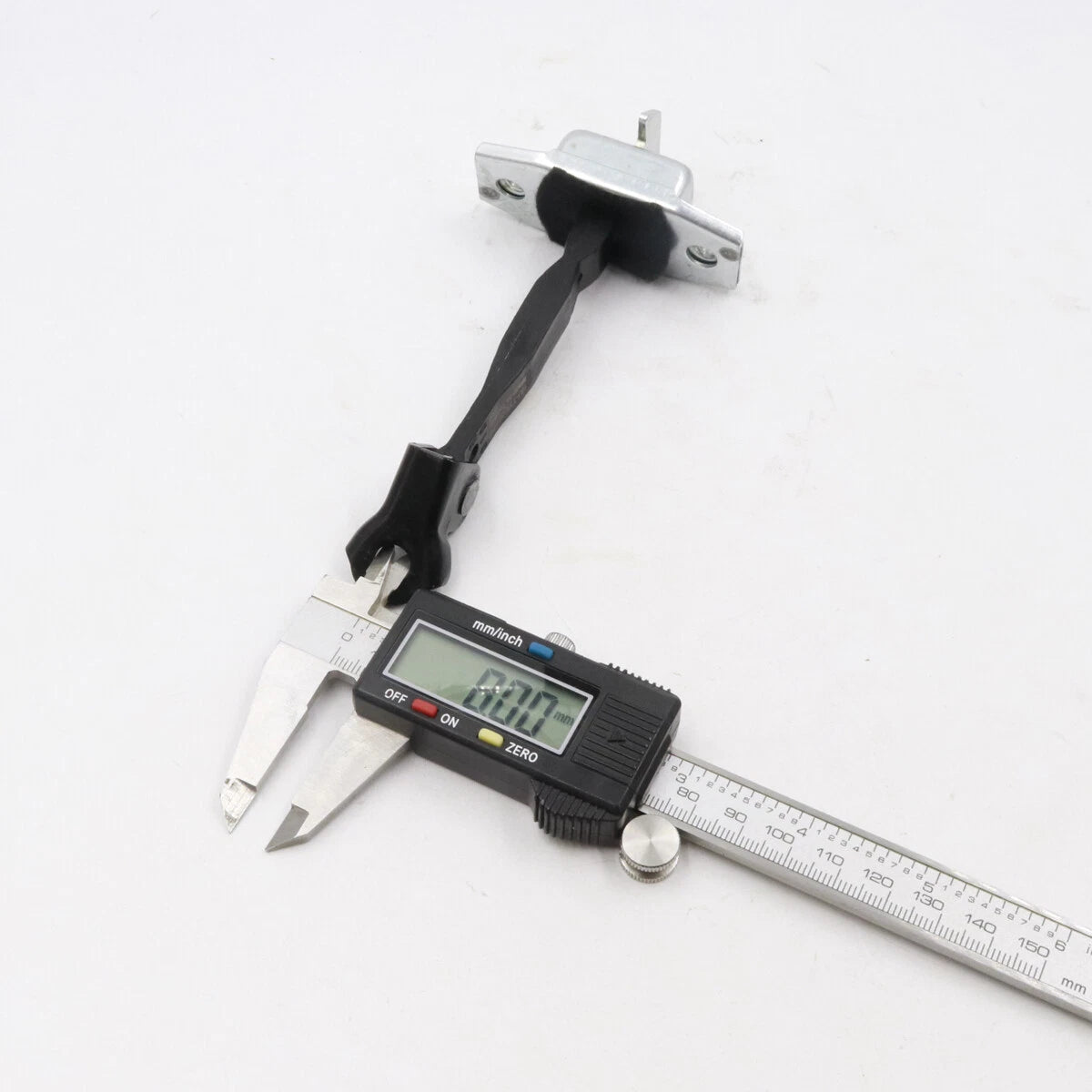 Front Door Check Strap for Toyota Prius NHW20 2003-2009