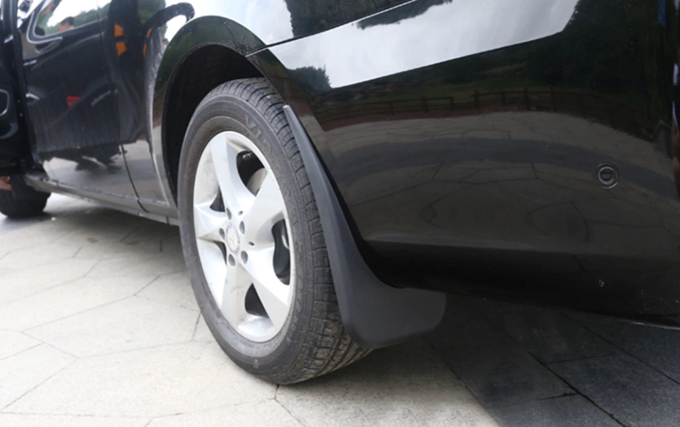 Mud Flaps Splash Guards for Mercedes Benz V-Class Metris Vito W447 (2016-2020)