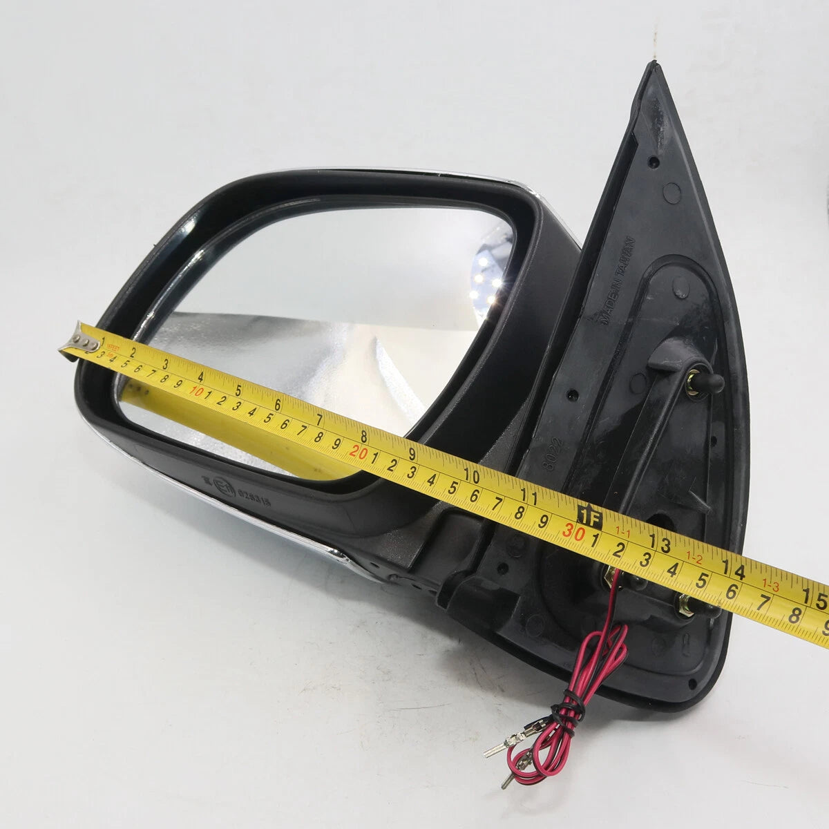 Chrome LED Door Wing Mirrors for Toyota HiluxSR5 2004-2012