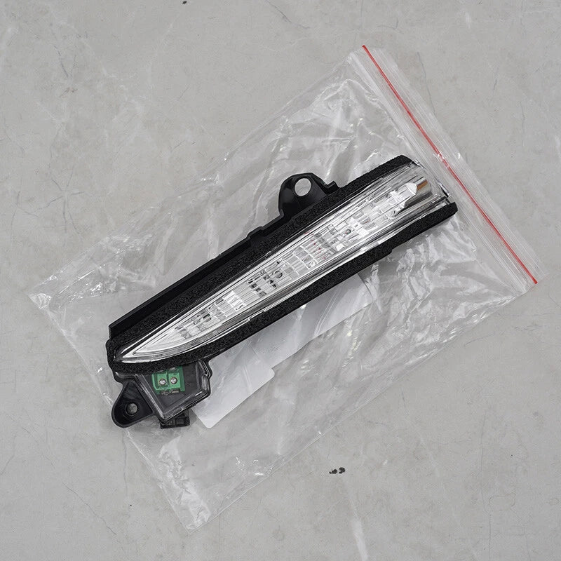 Passenger Side Turn Signal Light for 2013-2020 Ford Fusion