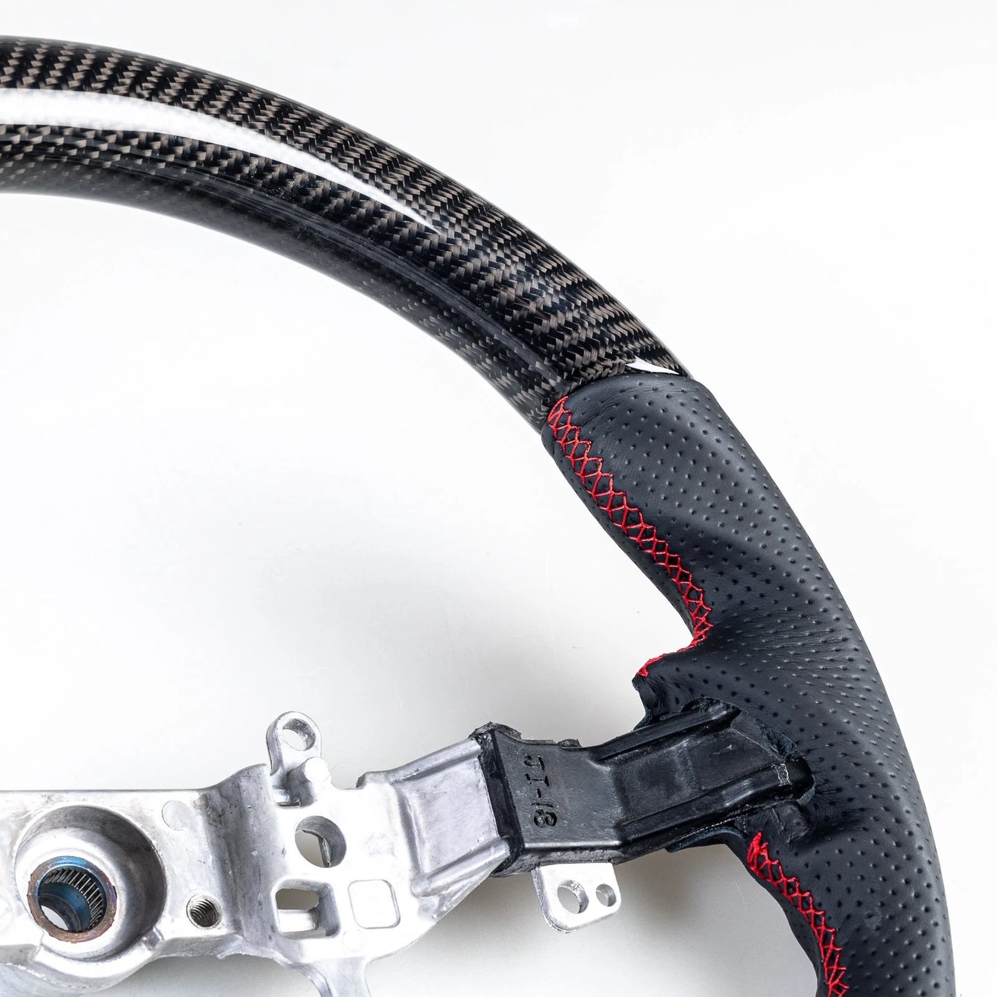 Carbon Fiber Flat Bottom Steering Wheel for Suzuki Jimny (2018-2021)