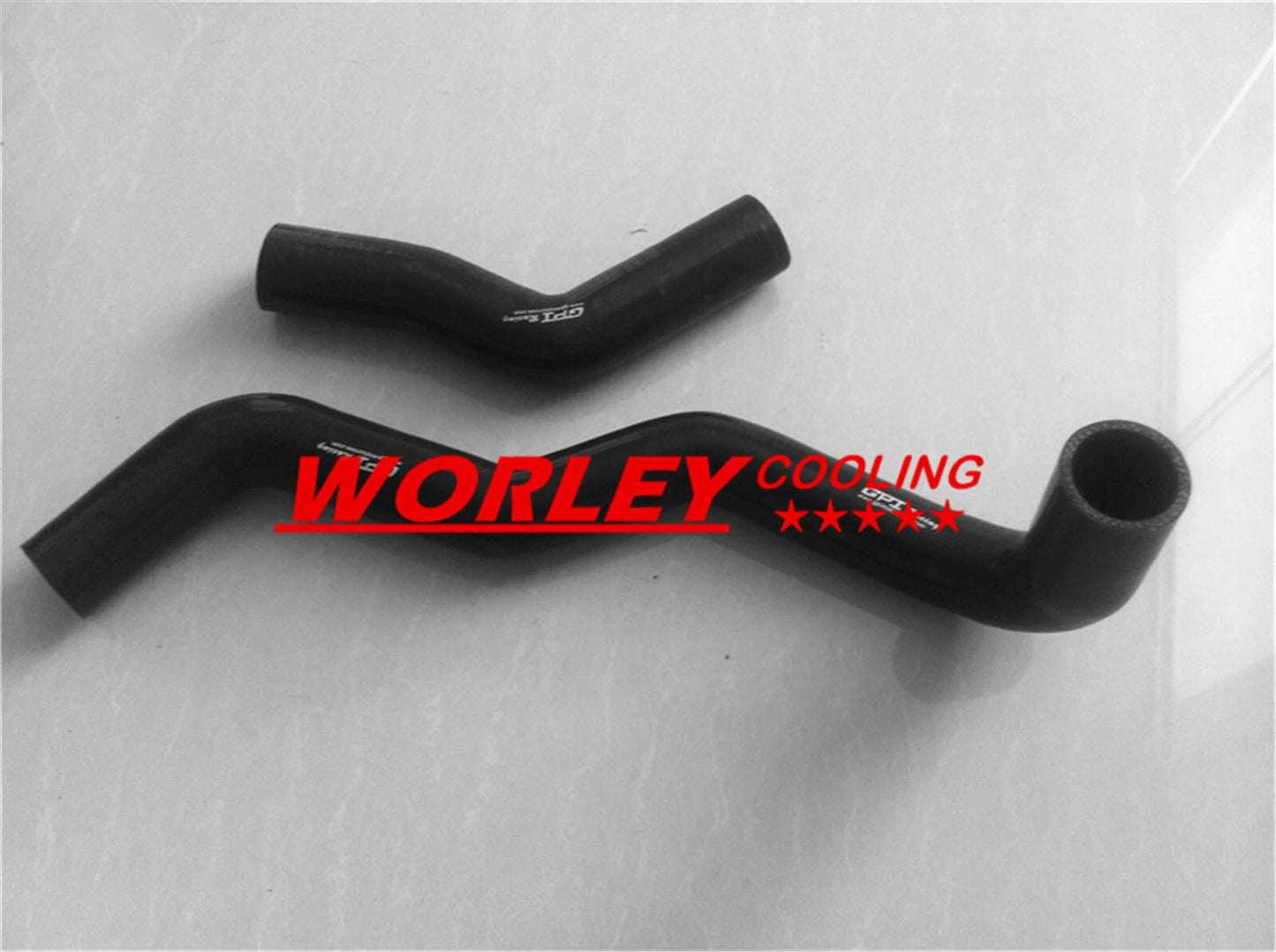 Silicone Radiator Hose for Toyota Hilux 2.4 Diesel LN60 LN61 LN65 (1983-1997)