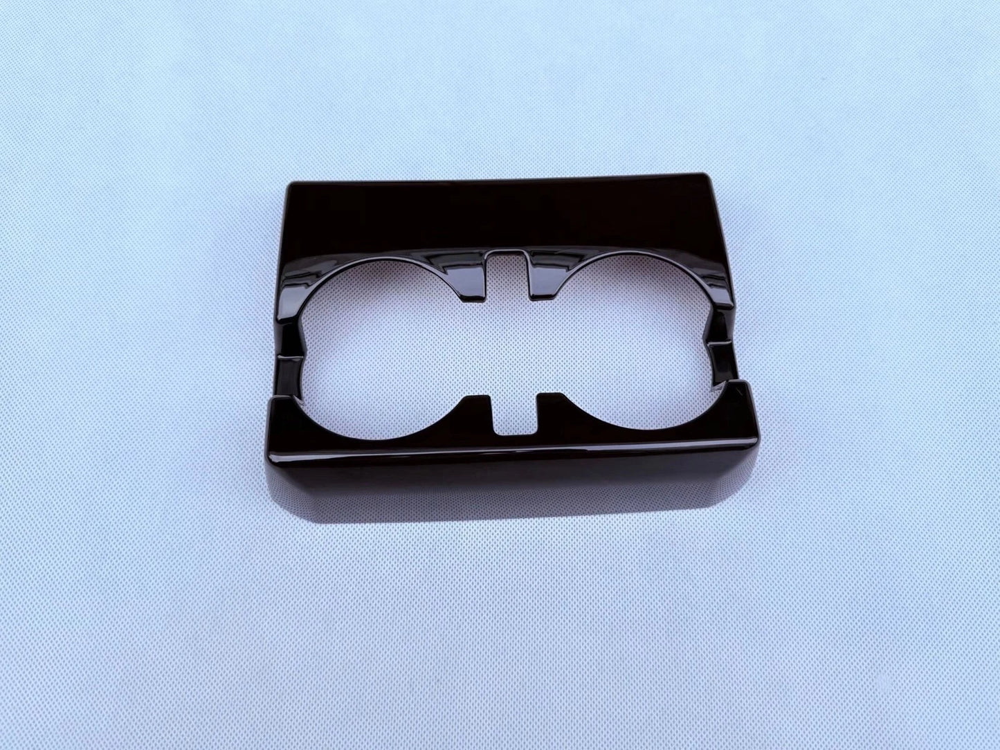 Black ABS Rear Water Cup Holder Frame Cover Trim for Chevrolet Colorado (2023-2025)