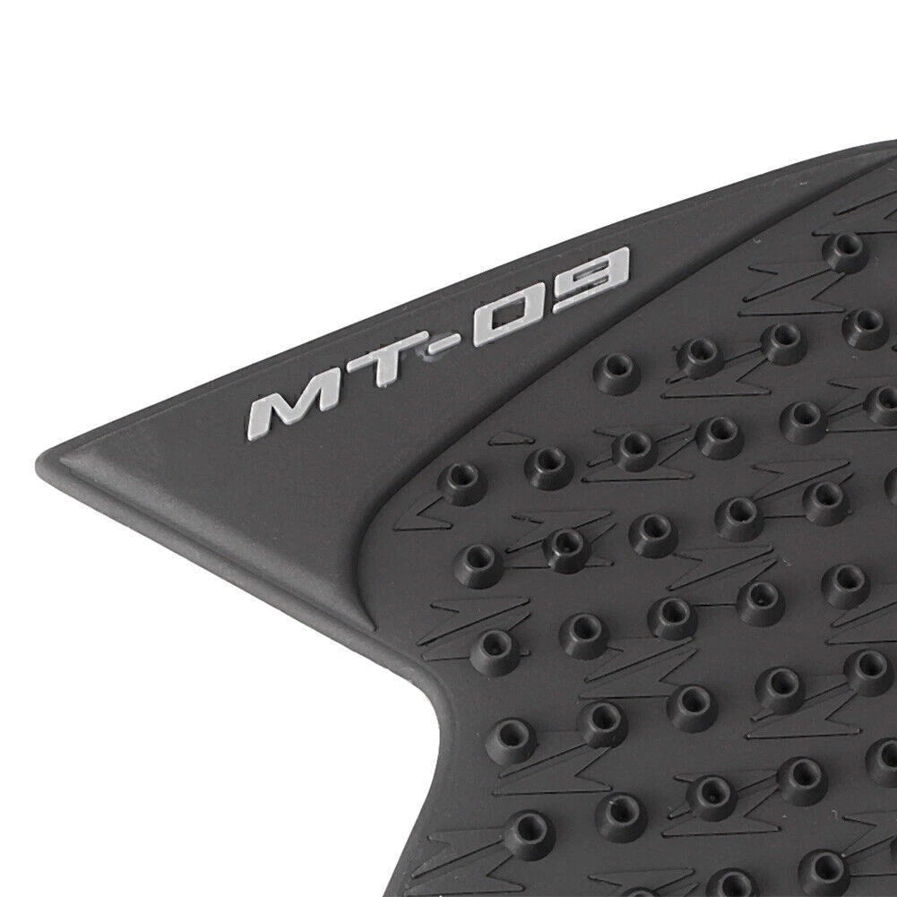 Black Rubber Traction Side Tank Pad for Yamaha MT-09/FZ09 (2014-2015)