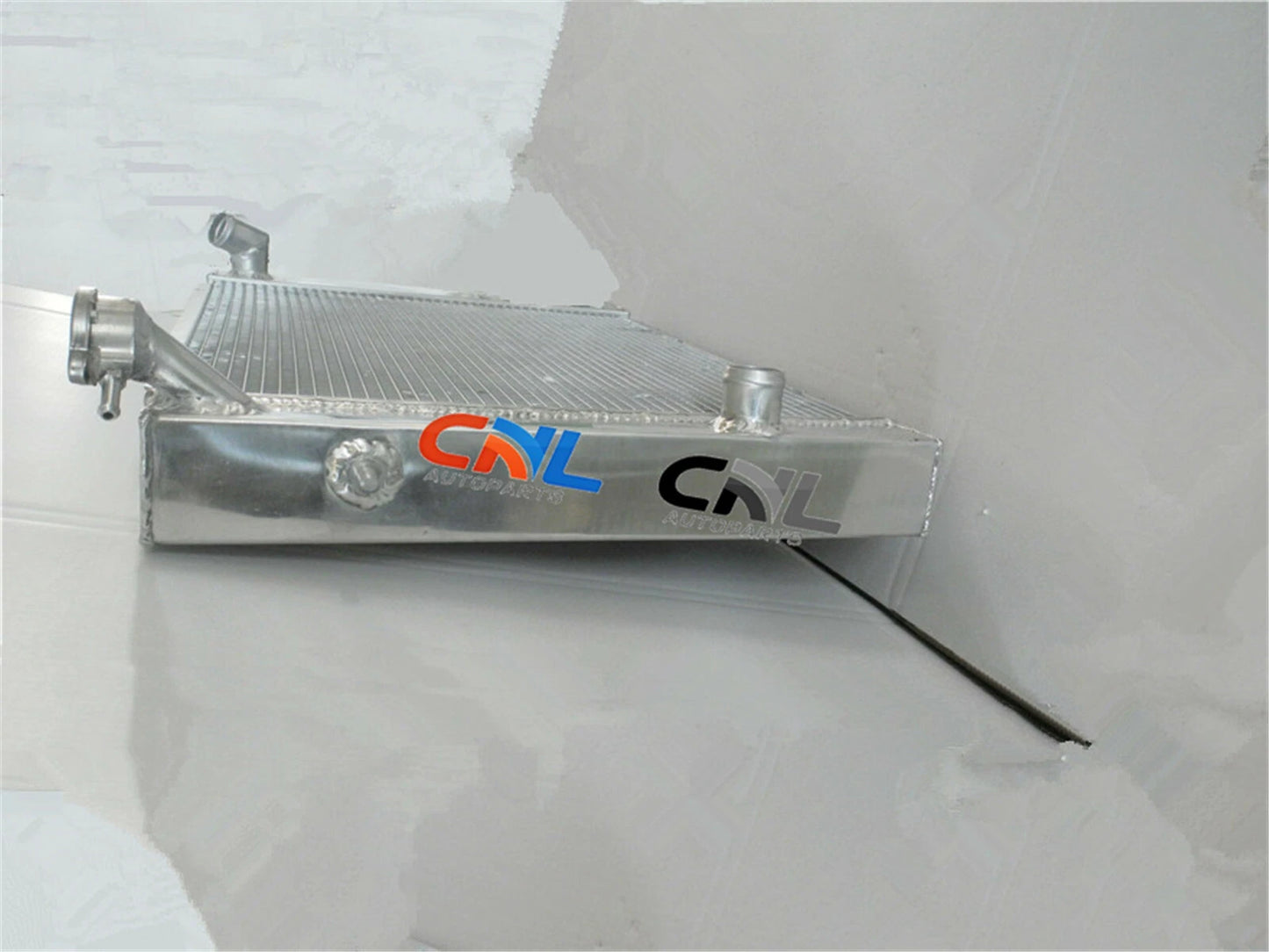 3 Core Aluminum Radiator for Holden Commodore VB VC VH VK V8 (1978-1986)