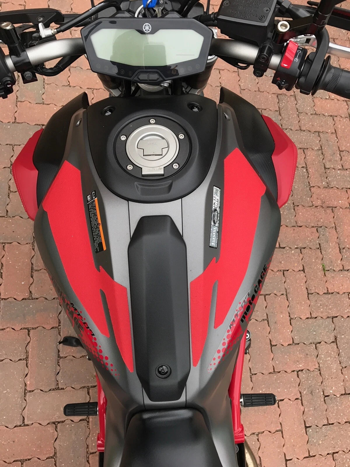 Bolt Bolts Fixings Kit for Yamaha MT-07 FZ-07