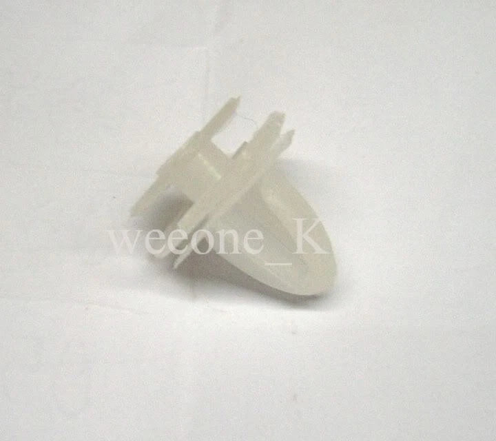 10 Door Panel Clips for Nissan 620/Datsun 620 (1972-1977)